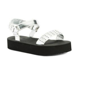 Nine West Come Here Silver Studded Platform Sandals Sz 8 New